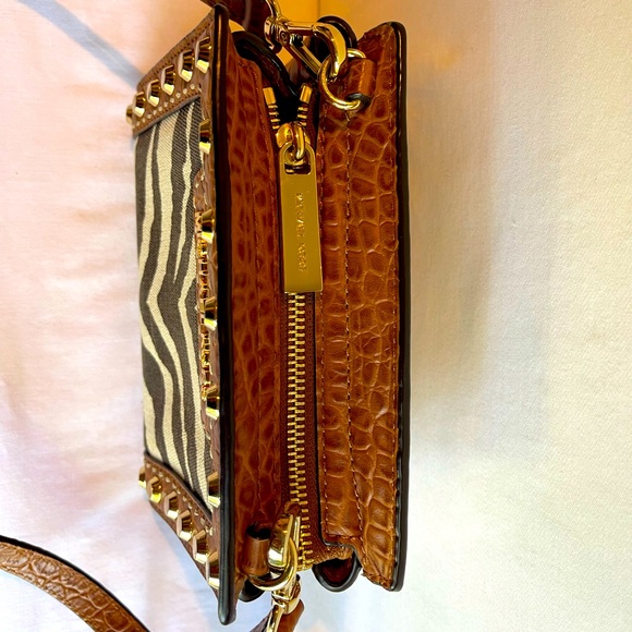 Michael Kors Small Zebra Print Canvas and Leather Crossbody Handbag! So cute! - Picture 9 of 12